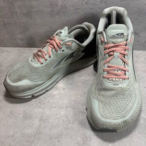 Altra Torin‎ 5 Women's 10 Gray Black Athletic Zero Drop Running Shoes Sneakers